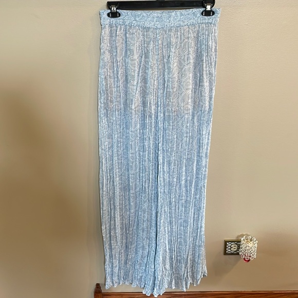 ZARA women’s crinkle accordion pleat semi sheer wide pull on pants with shorts M - Picture 2 of 10